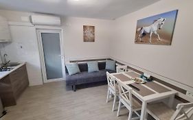 Bmb Apartments